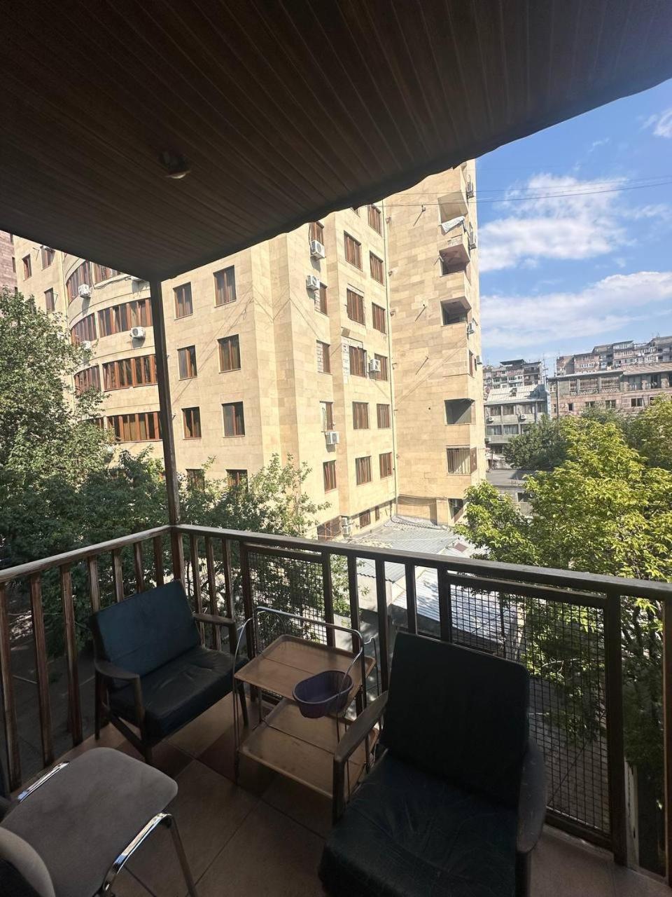 יירבאן Hotel Costa מראה חיצוני תמונה