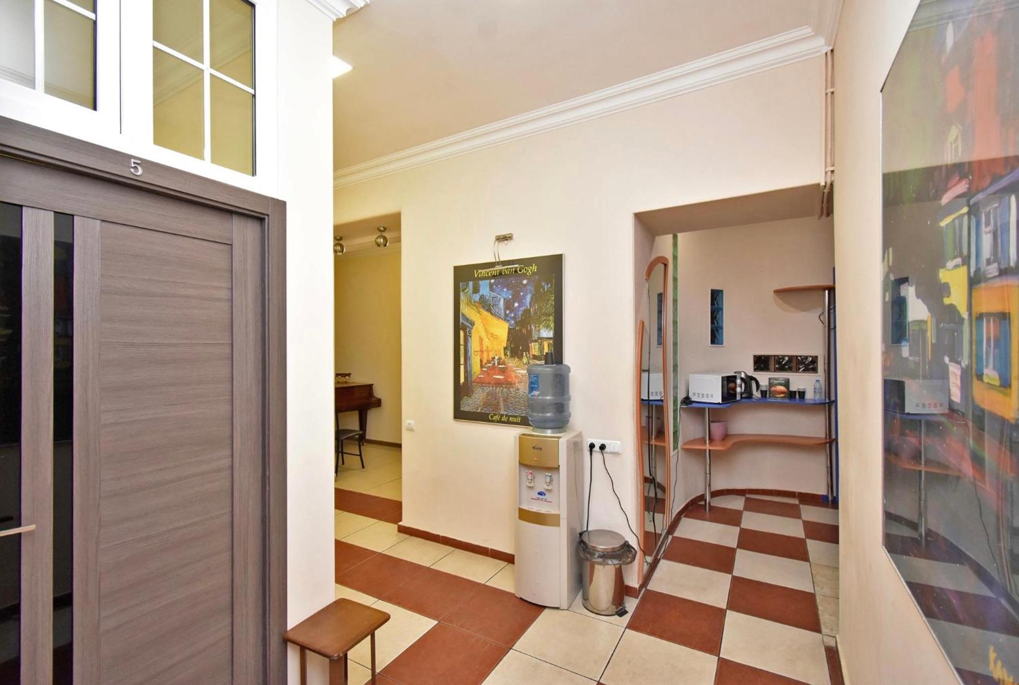 יירבאן Hotel Costa מראה חיצוני תמונה