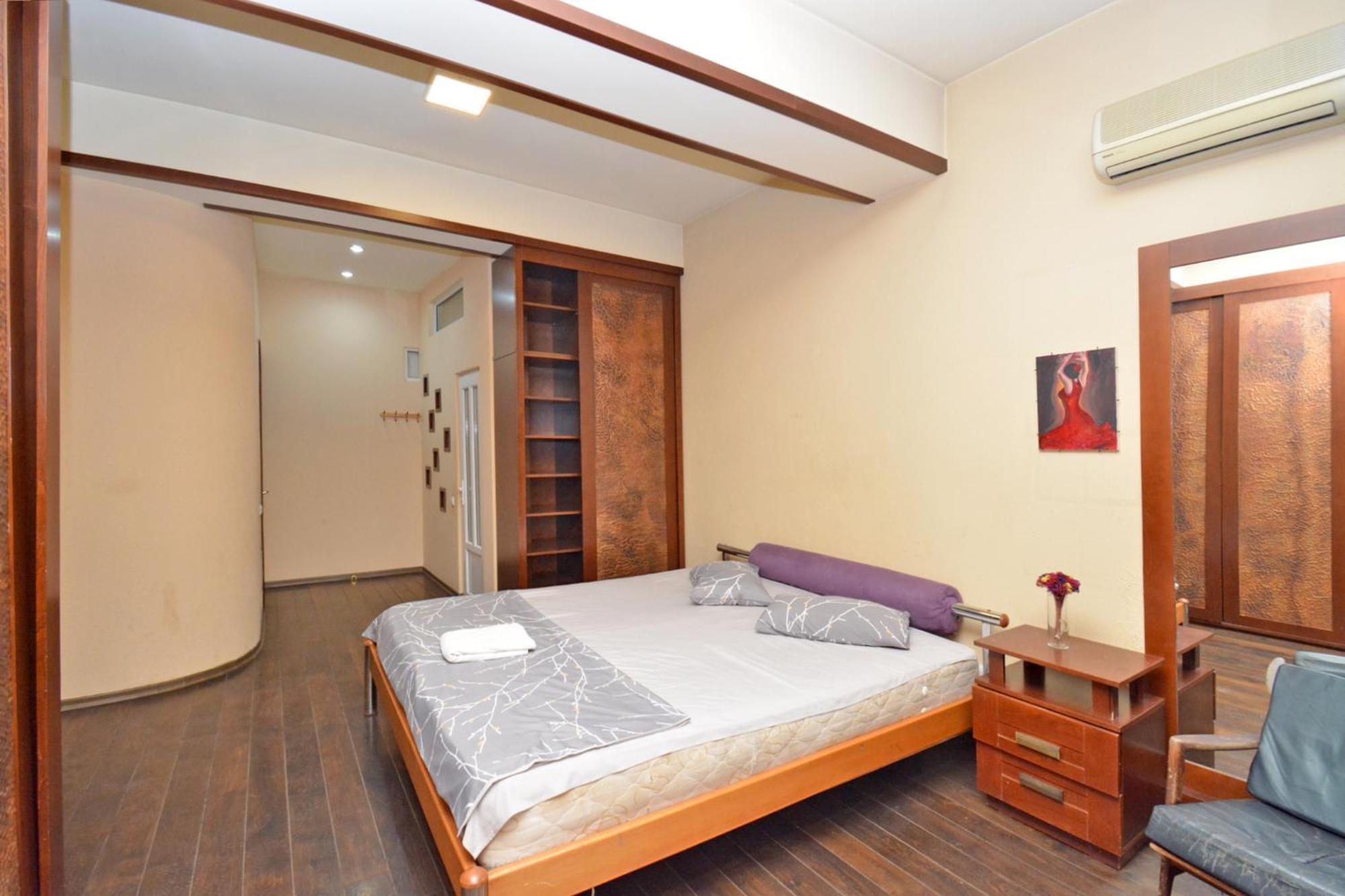 יירבאן Hotel Costa מראה חיצוני תמונה